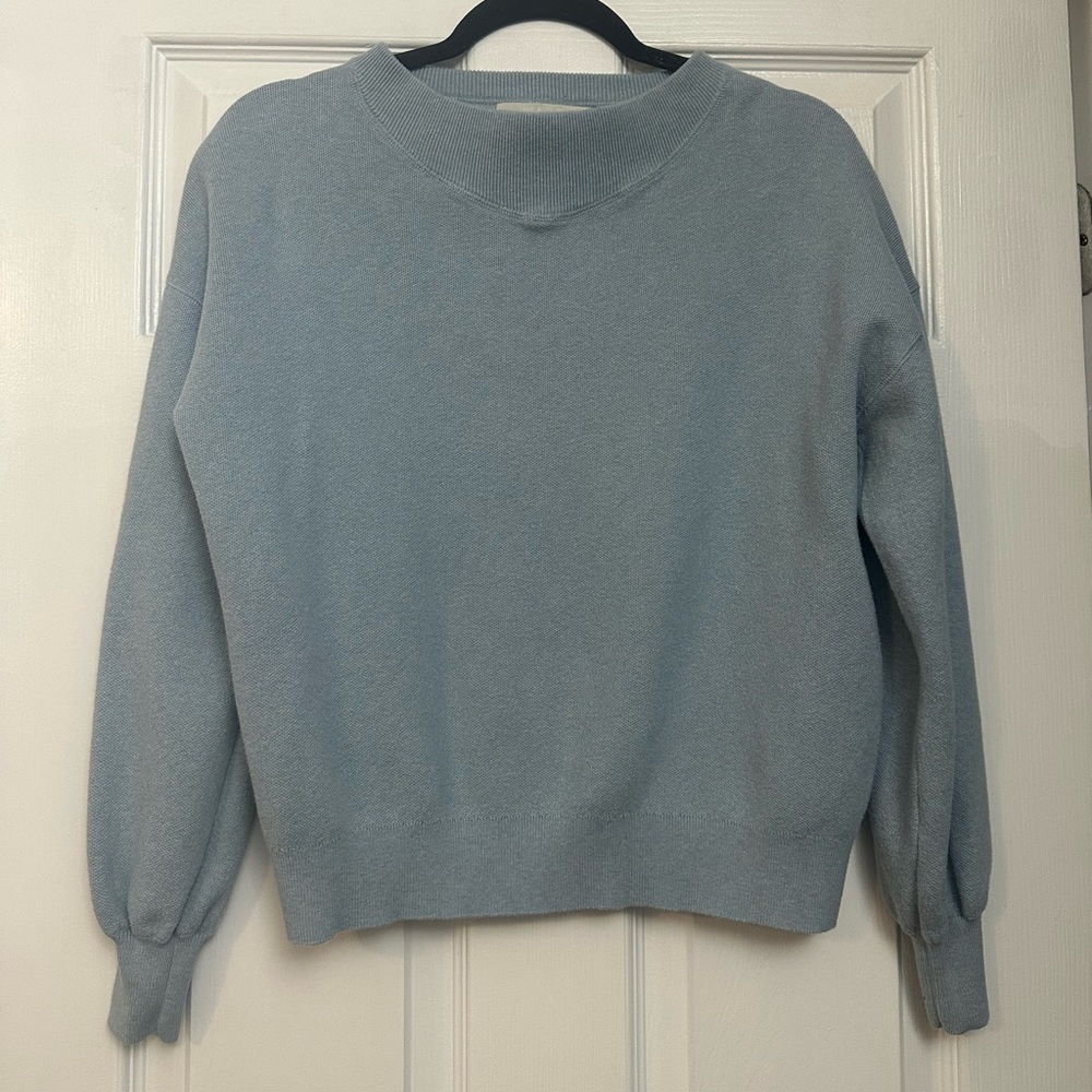 One Grey Day XS Women’s Pullover Blue